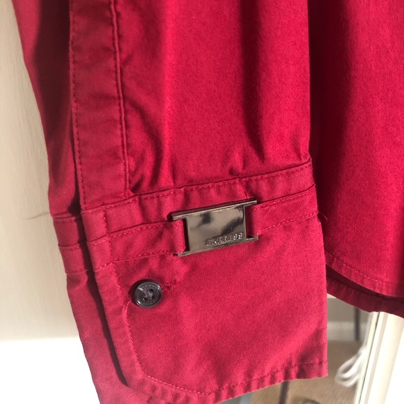 Red Express V-Neck Button Down - Picture 2 of 6